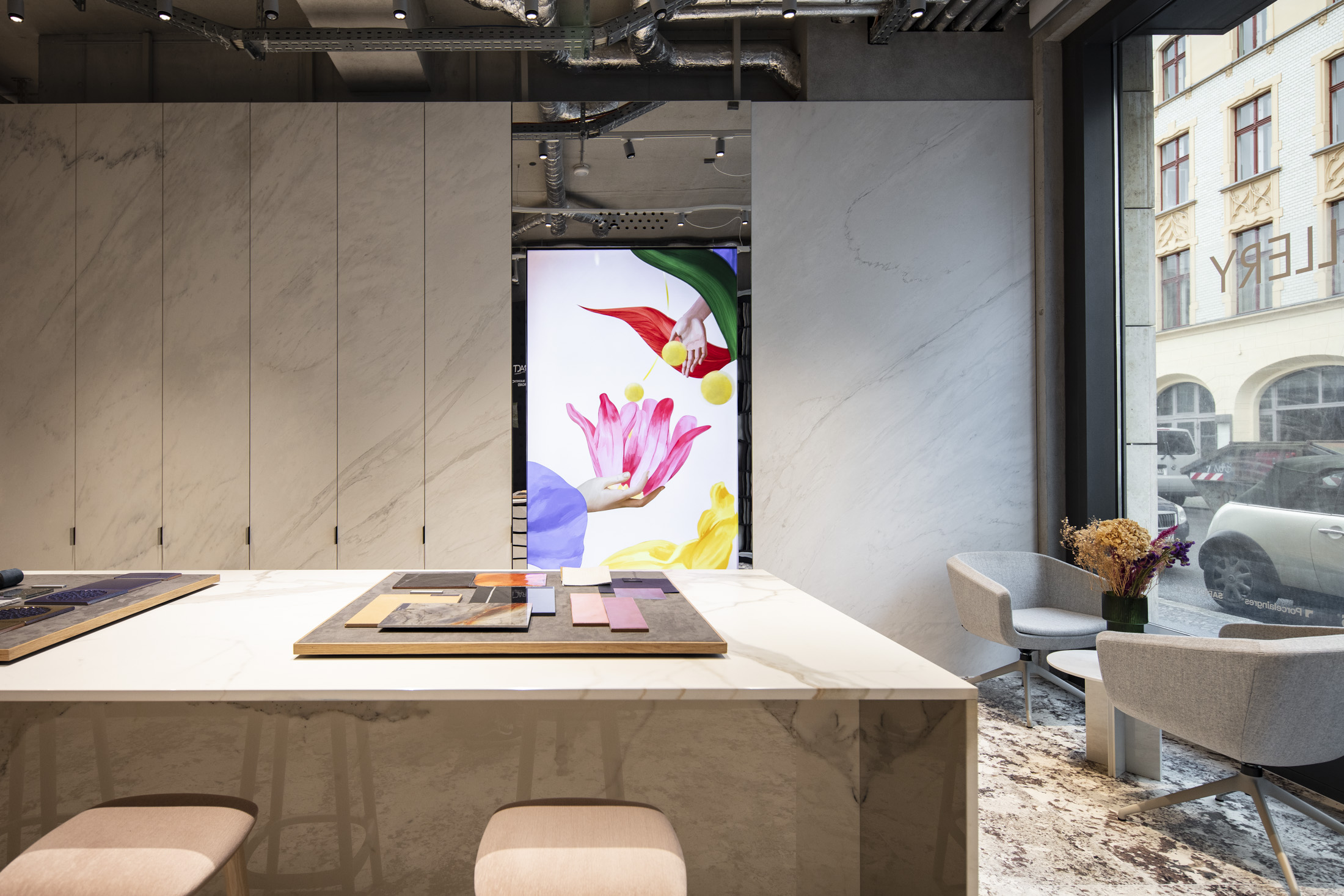 Modern Tile Showroom with high-quality Porcelaingres and Schöner Wohnen tiles.