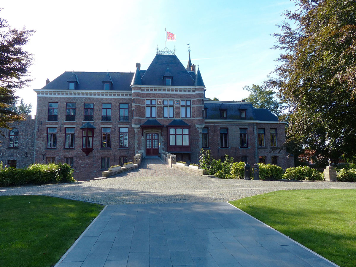 Premium paving in front of an impressive building, ideal for outdoor tiles.